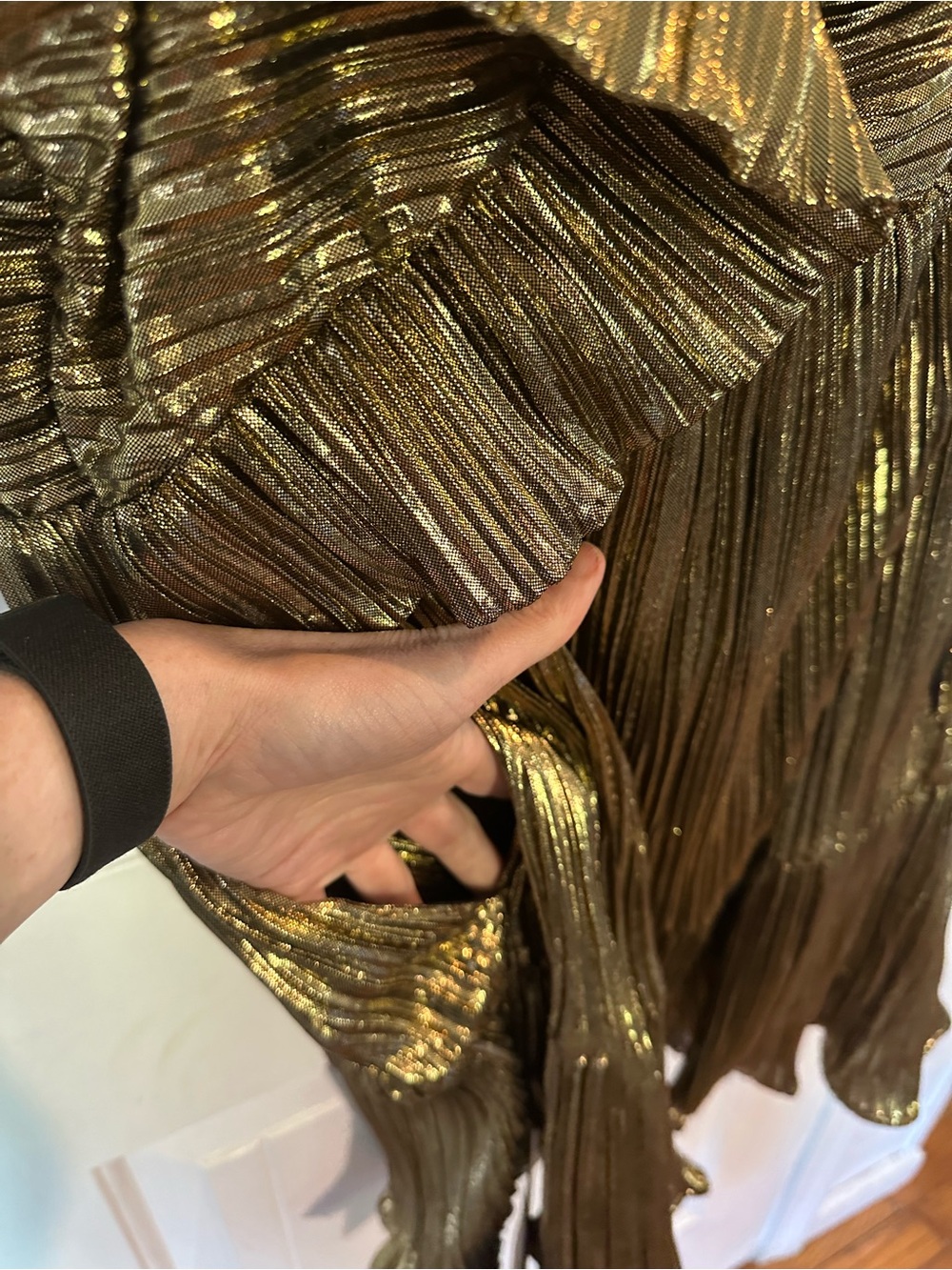 Lulu's Gold One-Shoulder Ruffle Metallic Dress - Picture 8 of 8